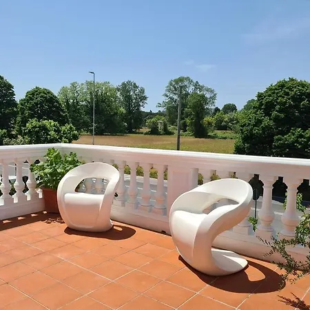 La Terrazza Sul Parco Con Uso Piscina Apartment *